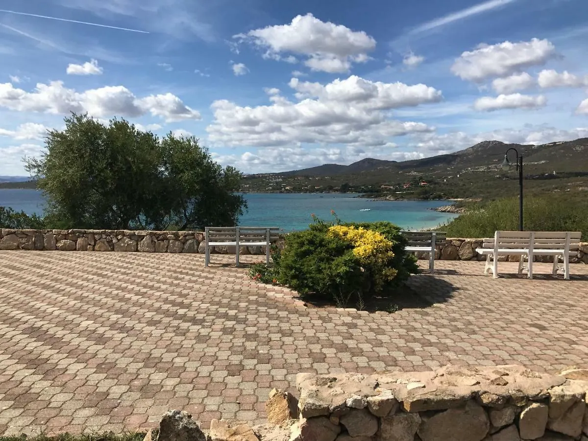 Appartamenti Spiaggia Bianca Golfo Aranci 0*,